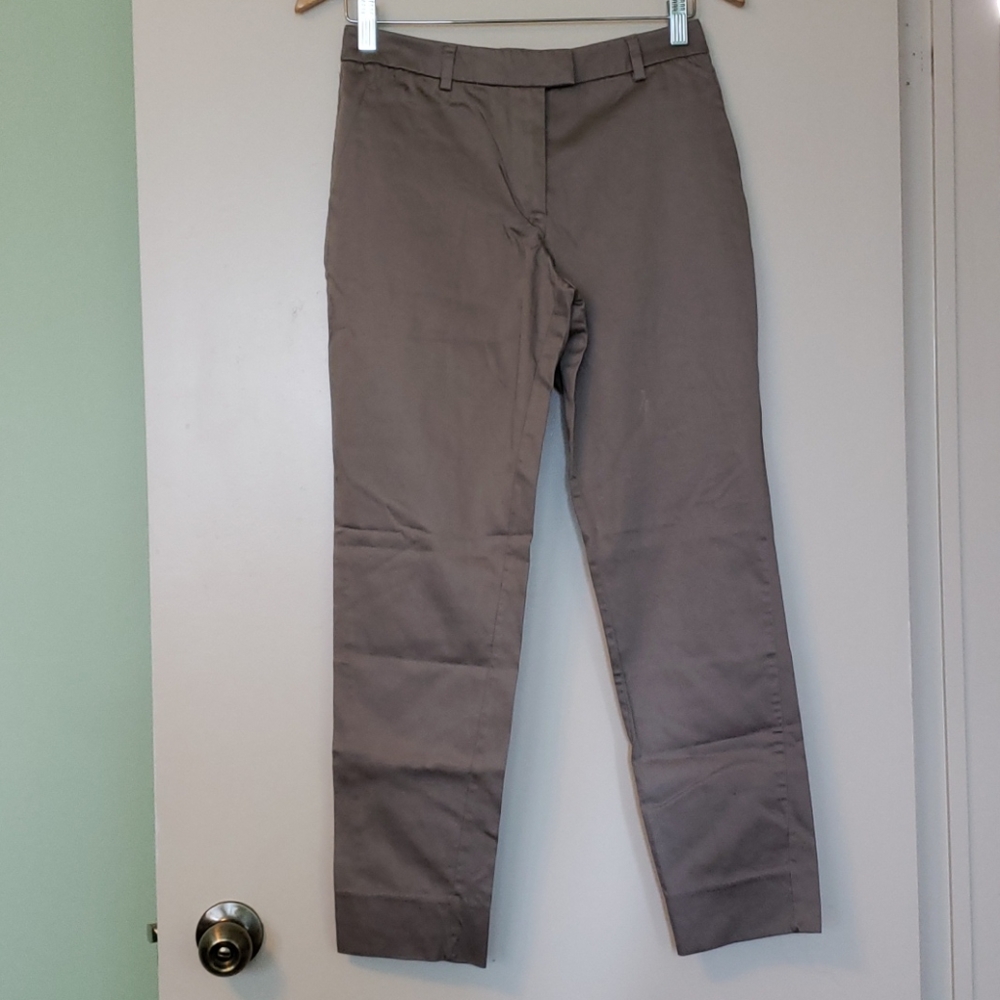 H&M - Beige Tapered Pant